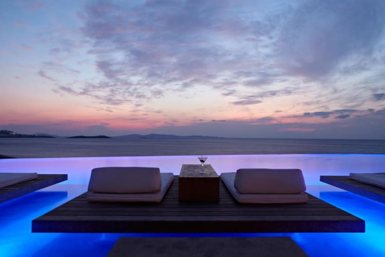 Infinity pool exterior